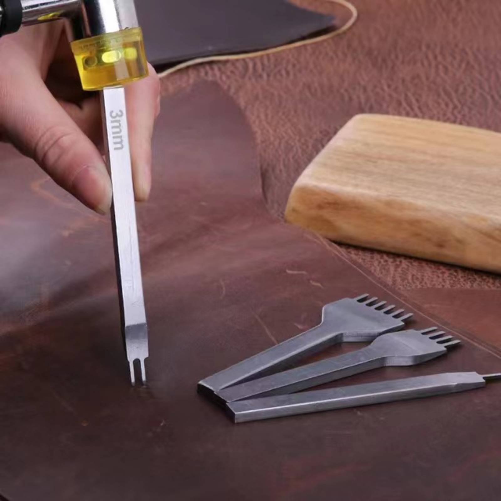 Leather Hand Sewing Tool Set M - Leatherwork For Beginners 评论和价格